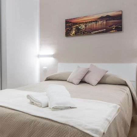 Adastra B&B Nápoly Kültér fotó