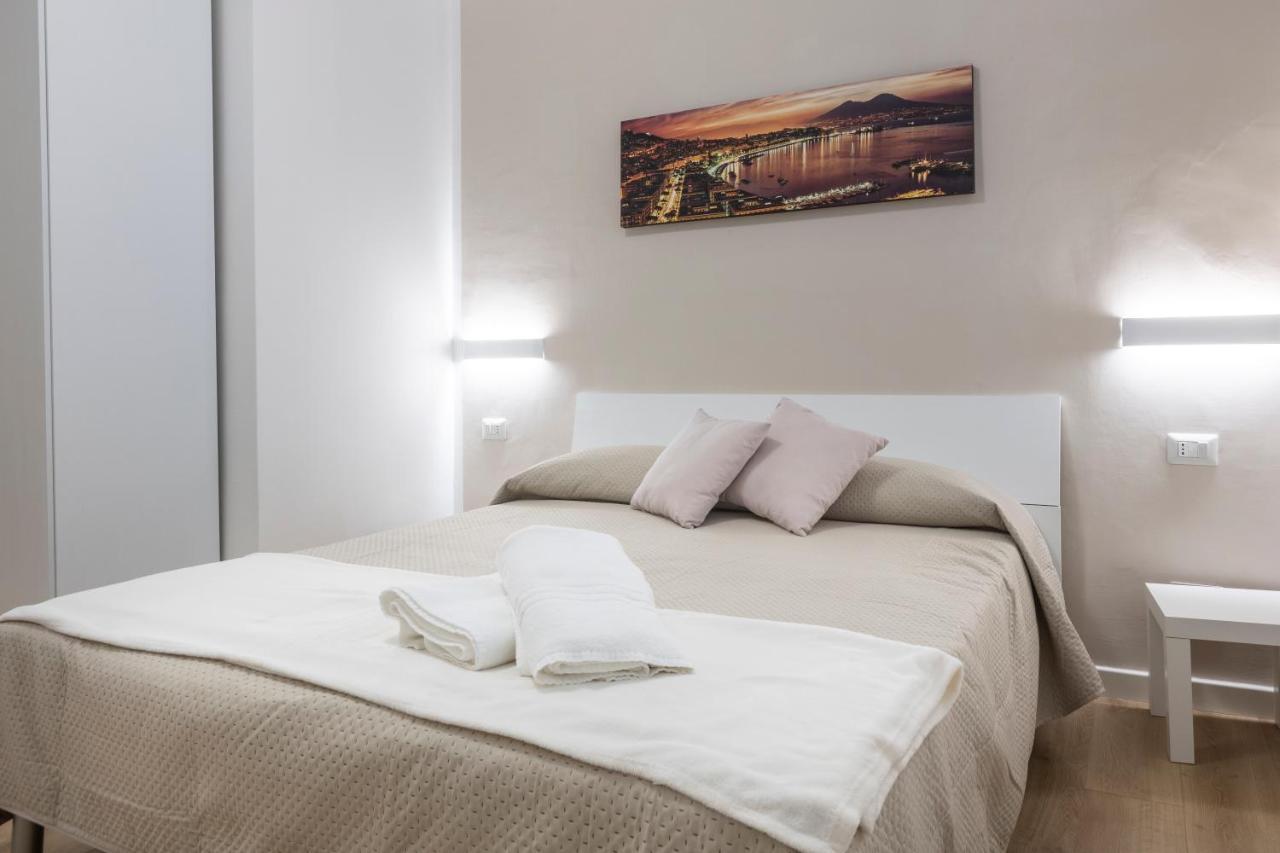 Adastra B&B Nápoly Kültér fotó