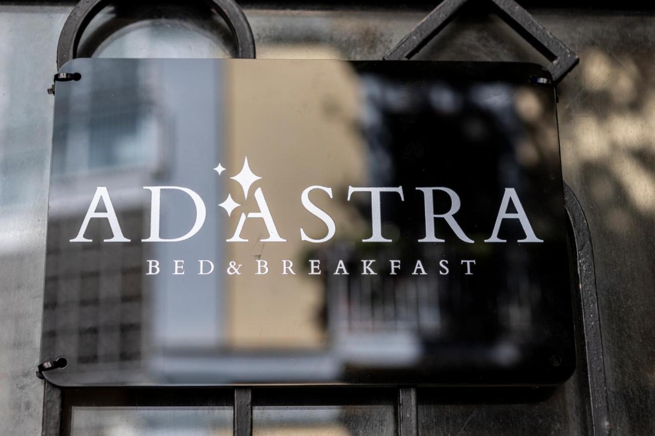 Adastra B&B Nápoly Kültér fotó